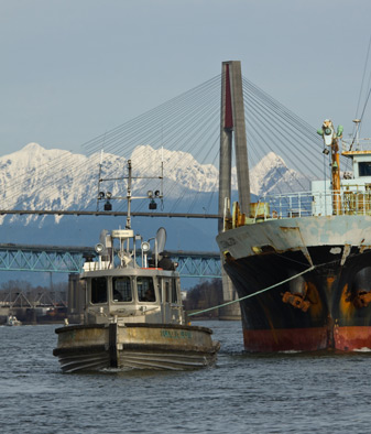 Towing a cargo ship